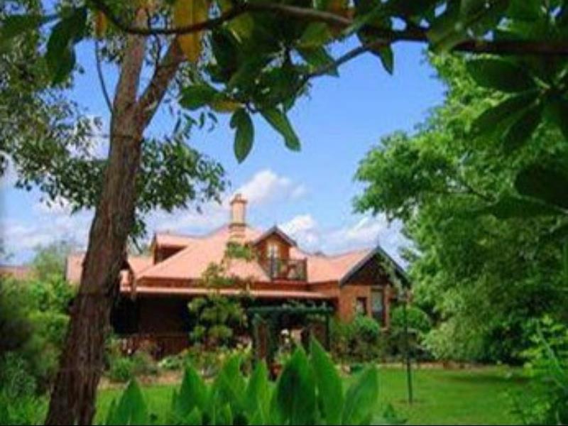 Storey Grange Springwood Exterior foto