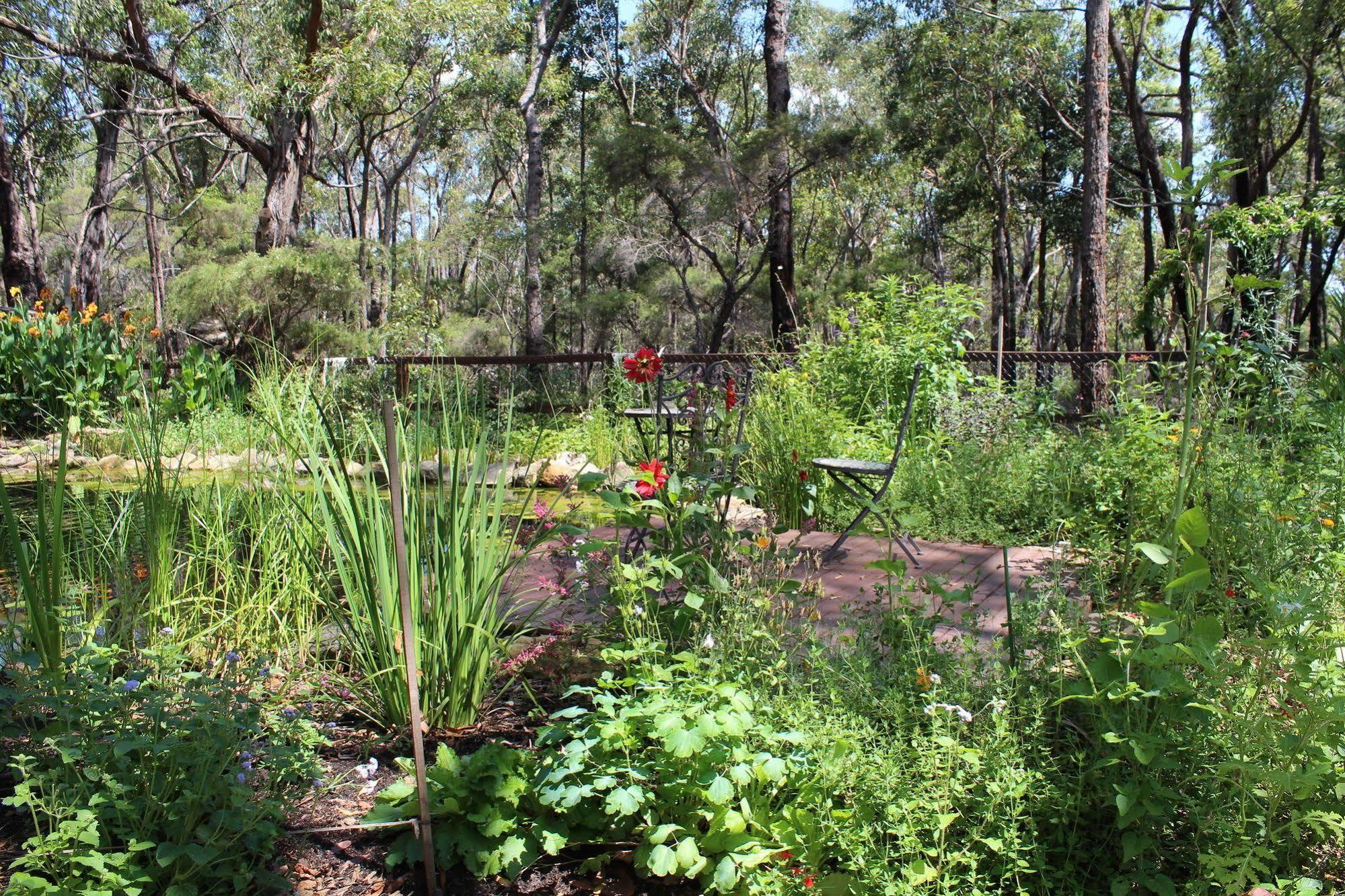 Storey Grange Springwood Exterior foto